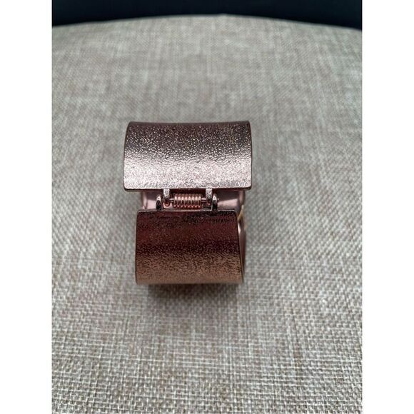 JewelMint Vintage Copper Clamper Bracelet Mid Century Copper Hinged Cuff Bracele - Picture 7 of 8